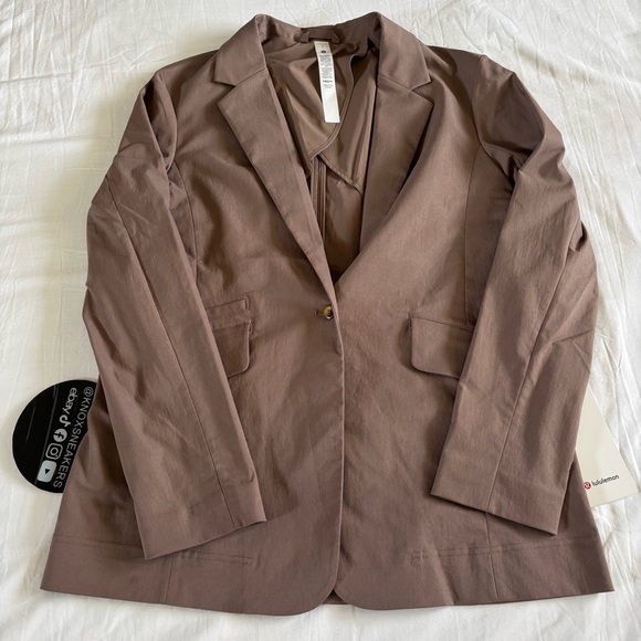 Lululemon Relaxed Fit Twill Blazer TPTC Taupetastic Brown Women’s Size S